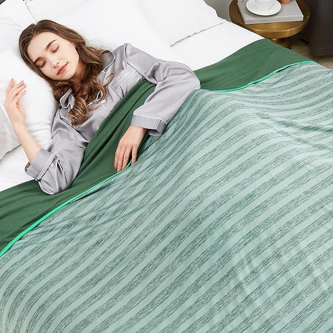 Guohaoi Cooling Throw Blanket for Hot Sleepers,Arc-Chill Q-Max >0.5 Cool Fiber,100% Oeko-Tex Certified Lightweight Summer Cool Blanket for Travel/Outdoor Ultra Cold Breathable,50''x70''