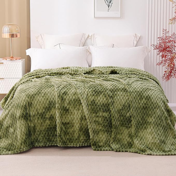 HOZY King Size Flannel Fleece Blanket, 90x108 Inches 3D Clouds Stylish Jacquard Velvet Plush Bed Blanket for King Calking Bed, Tie-dye Olive Green
