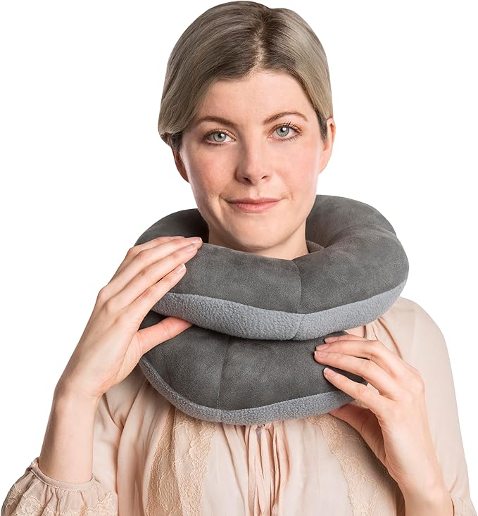 Travelon Deluxe Wrap N' Rest Pillow