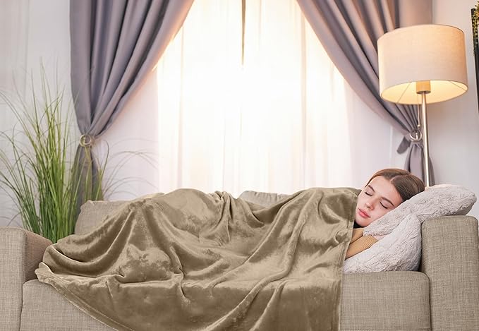 Utopia Bedding Fleece Blanket Throw Size Camel 300GSM Luxury Anti-Static Fuzzy Soft Microfiber Blanket for Couch, Sofa and Bed (50x60 Inch)