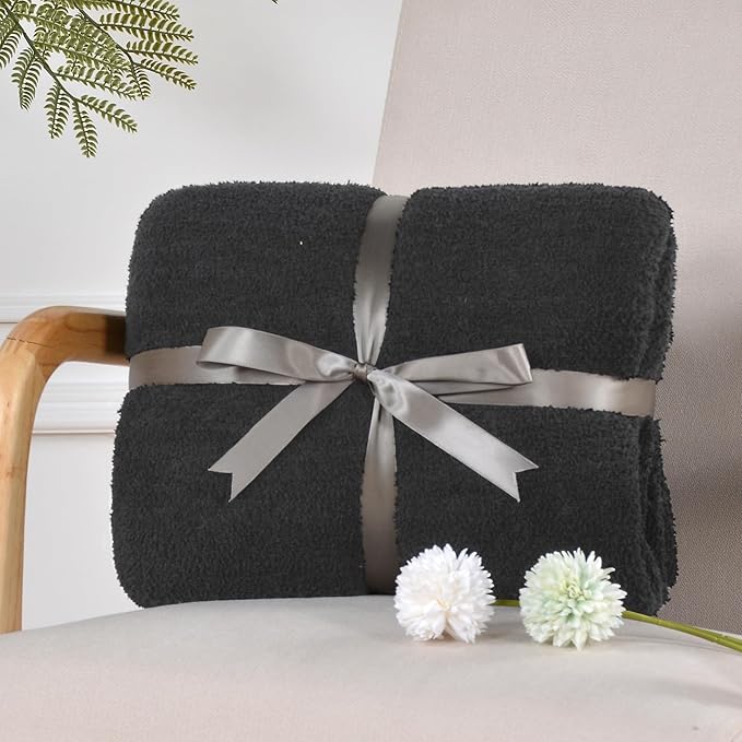 JOOJA Wearable Blanket Super Soft Feather Yarn Blanket Shawl with Pockets Fuzzy Throw Blanket TV Blanket for Adults Teens