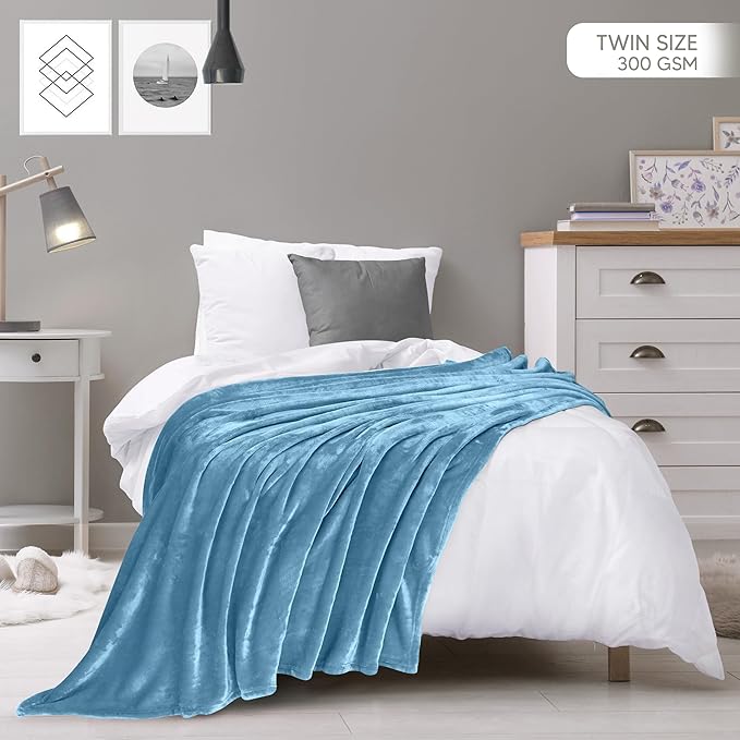 Utopia Bedding Fleece Blanket Twin Size Washed Blue 300GSM Luxury Anti-Static Fuzzy Soft Microfiber Bed Blanket (60x80 Inch)