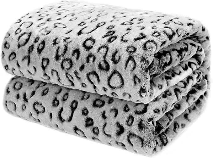 Black Leopard Print Throw Blanket for Women, Soft Cozy Cheetah Blanket, Fleece Throw for Bed Sofa Couch, Mothers Day Birthday Gifts for Women Mom Daughter, 40"x50"