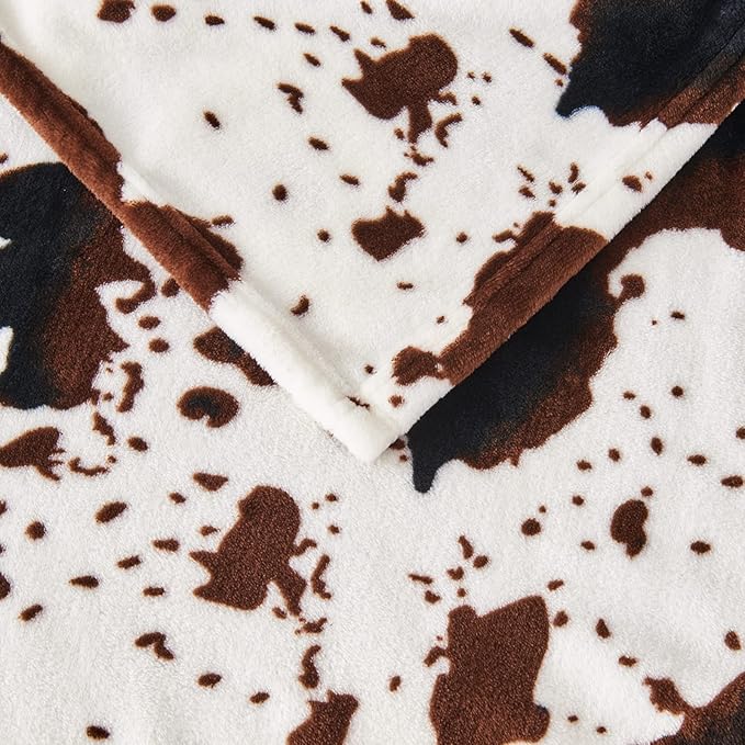 Soft Cow Print Blanket, Ultra Cozy Cow Throw Blanket for Couch Bed and Travel, Cow Decor Throw Blankets for All Seasons 50"x60"