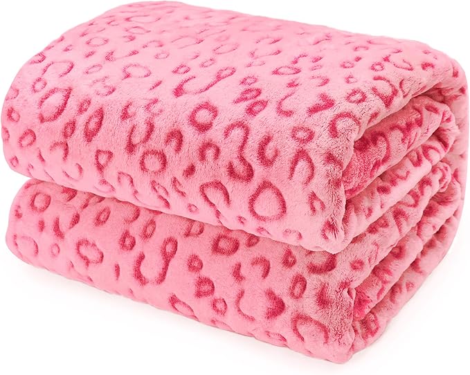 Pink Throw Blanket for Girls Women - Birthday Gifts for Teen Girls Her Sister, Soft Cozy Cute Fleece Blanket, Y2K Girly Room Decor, Coral Pink Plush Small Blanket for Couch Bed