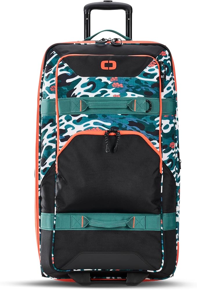 OGIO ALPHA LAYOVER LUGGAGE (Wave Camo)