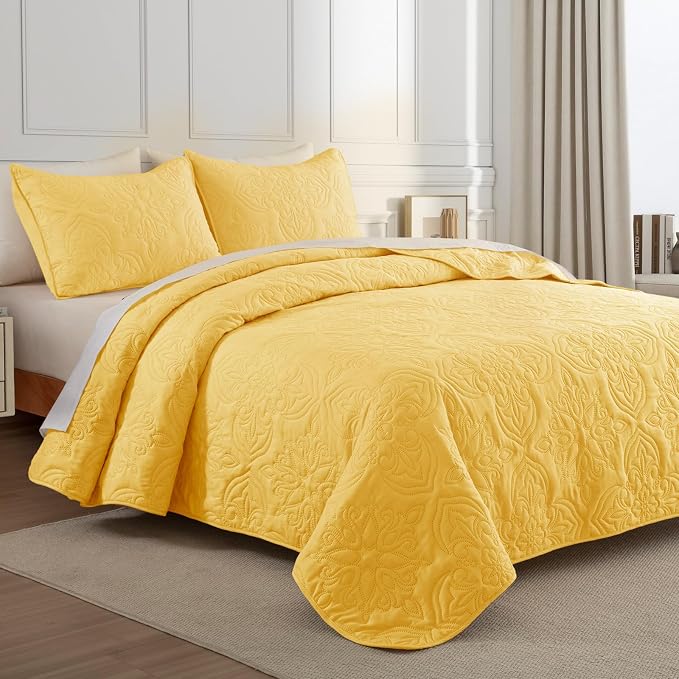 Whale Flotilla King Quilt Bedding Set Vintage Damask Reversible Bedspread | Suitable for Bed, 3 Pieces Yellow Lightweight Breathable Quilt King Size, Ultrasonic Coverlet Bed Cover with 2 Pillow Shams