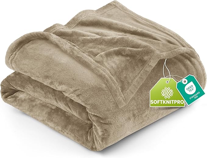 Utopia Bedding Fleece Blanket Twin Size Camel 300GSM Luxury Anti-Static Fuzzy Soft Microfiber Bed Blanket (60x80 Inch)