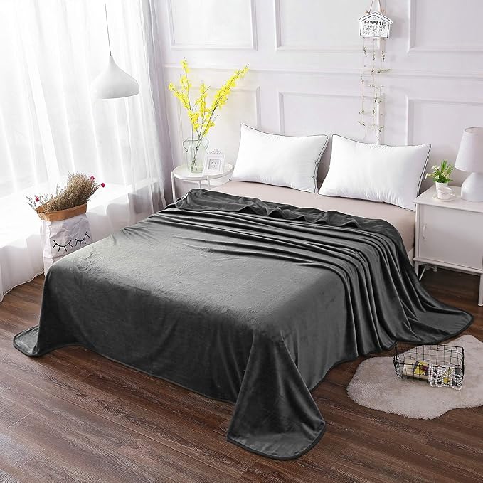 Soft Queen Size Blanket for All Season Warm Fuzzy Microplush Lightweight Thermal Fleece Summer Autumn Fall Winter Spring Blankets for Queen Full Bed Couch Sofa,90x90 Inches,Dark Gray