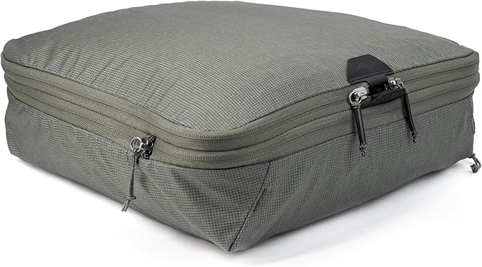 Peak Design Packing Cube, Sage, Weatherproof Luggage Cube with Dual Compartment Organization, Expansion and Compression, Zipper Opening, Travel Organizer for Men and Women, Size M