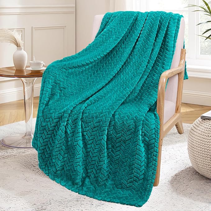 Exclusivo Mezcla Fleece Throw Blanket for Couch and Bed, 50x70 Inches Soft Cozy Jacquard Flannel Blankets, Lightweight Fuzzy Plush Warm Throws for Women, Teal