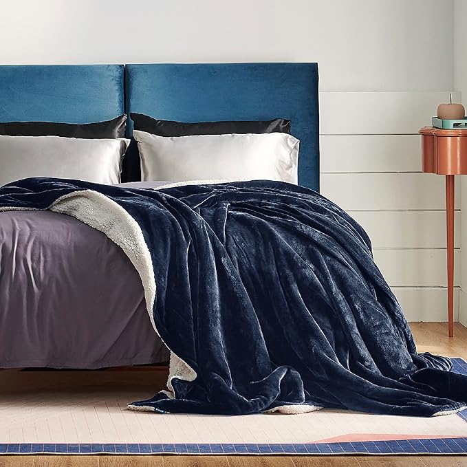Bedsure GentleSoft Sherpa Fleece Blanket Queen Size for Bed, Non-Heated, Thick and Warm Throw for Women and Men, Soft Fuzzy Plush Weight Queen Blanket for Winter, Navy, 90x90 Inches