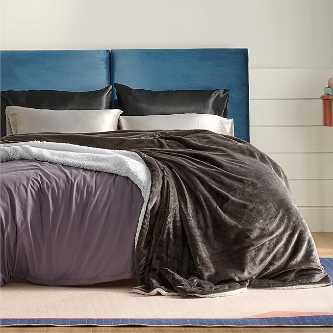 Bedsure GentleSoft Sherpa Fleece Blankets King Size for Bed, Non-Heated, Thick and Warm Throw for Women and Men, Soft Fuzzy Plush King Blanket for Winter, Brown, 108x90 Inches