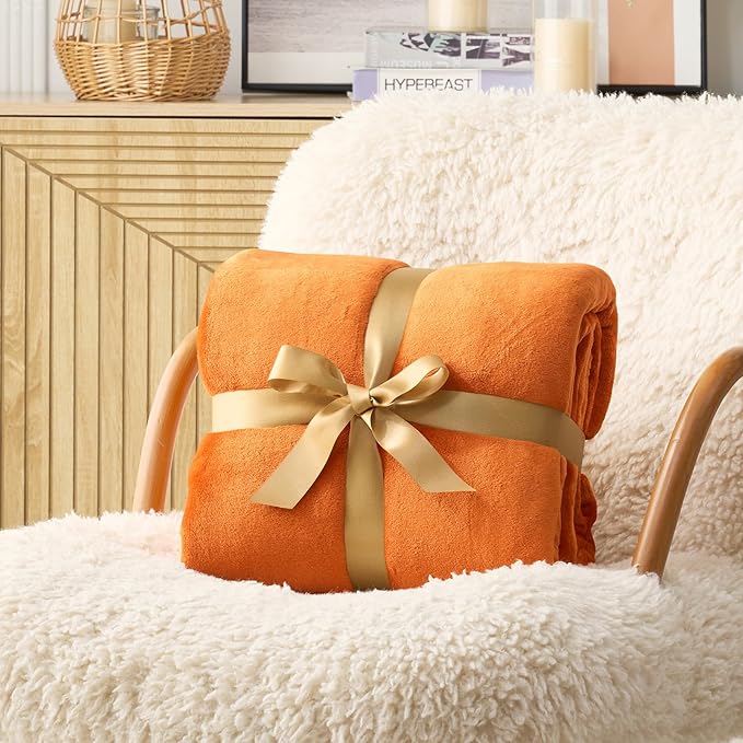Hansleep Fleece Orange Twin Blanket, Super Soft Flannel Fuzzy Plush Cozy Blanket for All Seasons, Orange, Twin 60x80 Inches