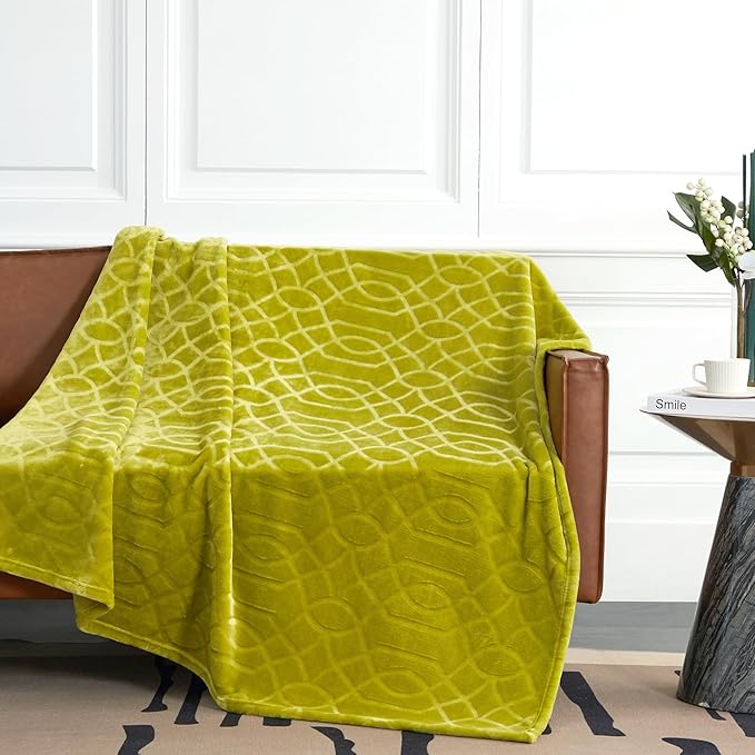Soft Cozy Fleece Queen Size Blanket, 90x90 Inches – Lightweight Plush Blanket for Bed, Fuzzy 3D Jacquard Design - Olive Green