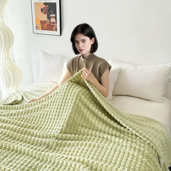 Ultra Soft Jacquard Sherpa Throw Blanket, Lightweight Yet Cozy, Versatile Couch and Travel Blanket, Checker Pattern, Multiple Sizes and Colors, Easy-Care and Durable,50x60 Inches