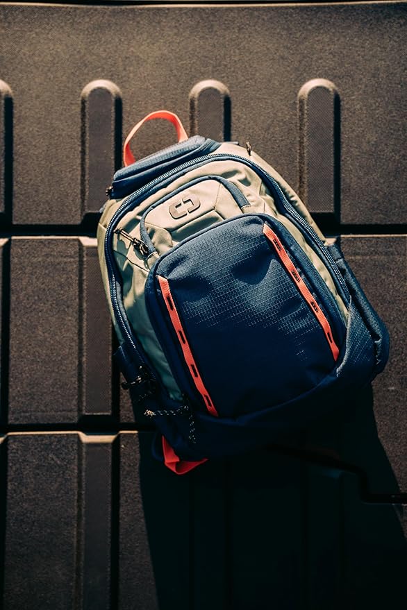 OGIO Renegade Backpack (Renegade Rustler, Night Olive)