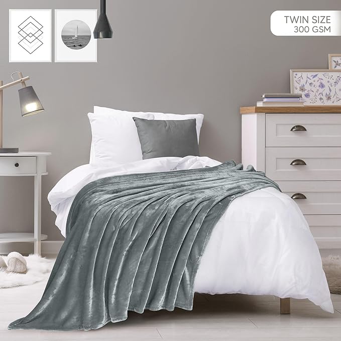 Utopia Bedding Fleece Blanket Twin Size Ash Grey (60x80 Inches) Ultra Soft Warm Lightweight Microfiber Breathable Anti-Static Cozy Winter Bed Blanket, All-Season Home Decor Gift for Men & Women