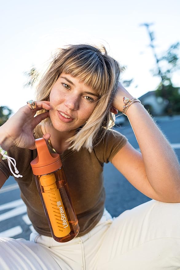 LifeStraw Go Series – BPA-Free Water Filter Bottle for Travel and Everyday Use, Removes Bacteria, Parasites and Microplastics, Improves Taste, 22 Ounce, Kyoto Orange