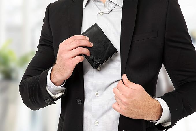 BULL GUARD Vintage Black Leather Wallet for Men RFID Blocking Bifold With ID Secure and Durable Extra Capacity Billfold with 11 Credit Cards