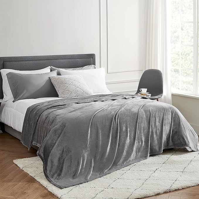 Hansleep Fleece Blanket Twin Size Grey, Soft Cozy Twin Blanket, Fuzzy Flannel Blanket for Bed, Sofa, Couch, Travel, Camping, 60 x 80 Inches