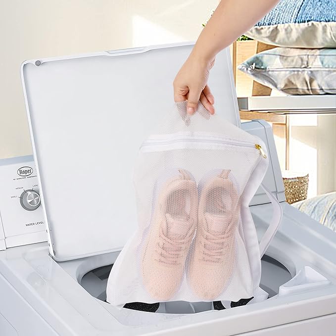 Sneaker Wash & Dry Net Bag for Dryer,15.7x13.8 Inch Large HoneyComber Mesh Bags with Zipper and Strap for Shoes, Clothing, Laundry Reused Bag Tool, 3 Pcs