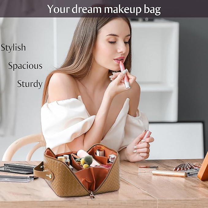 Large Capacity Travel Cosmetic Bag - Portable Makeup Bags for Women Waterproof PU Leather Checkered Makeup Organizer Bag with Dividers and Handle,Toiletry Bag for Cosmetics