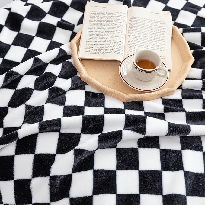LOMAO Throw Blankets Flannel Blanket with Checkerboard Grid Pattern Soft Throw Blanket for Couch, Bed, Sofa Luxurious Warm and Cozy for All Seasons (Black, 50"x60")