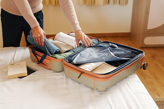 Dockers Spectra Hardside Expandable 8-Wheel Spinner Travel Checked Luggage, 28-Inch, India Ink