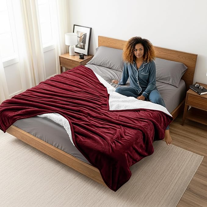 Utopia Bedding Sherpa Blanket Twin Size (Red, 90x66 Inches) - Soft Lightweight Plush Fleece Reversible Blanket for Bed, Sofa, Couch, Camping and Travel