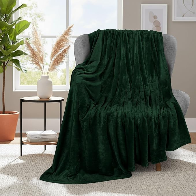 Utopia Bedding Fleece Blanket Throw Size Forest Green 300GSM Luxury Anti-Static Fuzzy Soft Microfiber Blanket for Couch, Sofa and Bed (50x60 Inch)