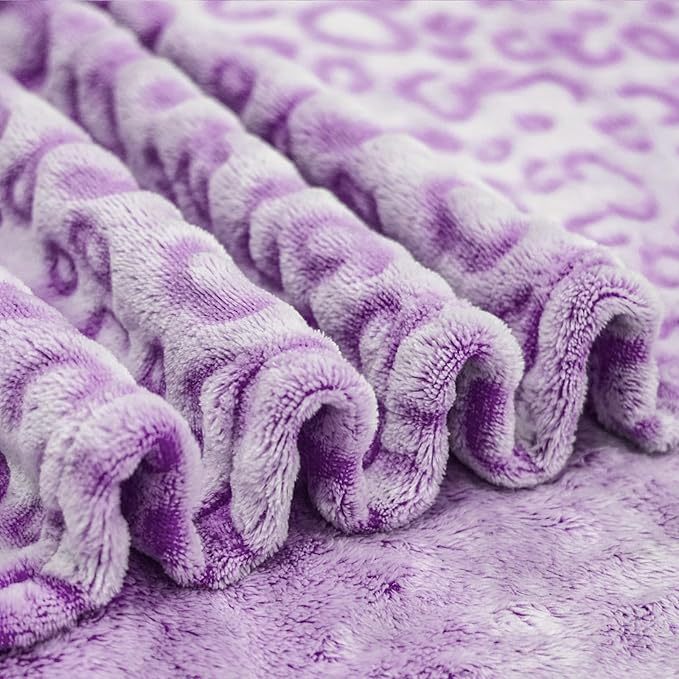 Bnuitland Purple Leopard Print Flannel Throw Blanket, 300 GSM Double Sided Fuzzy Fluffy for Bed Sofa Couch Travel, Super Soft Lightweight Cheetah Print Blanket for Adultsa and Kids, 50×60 inch