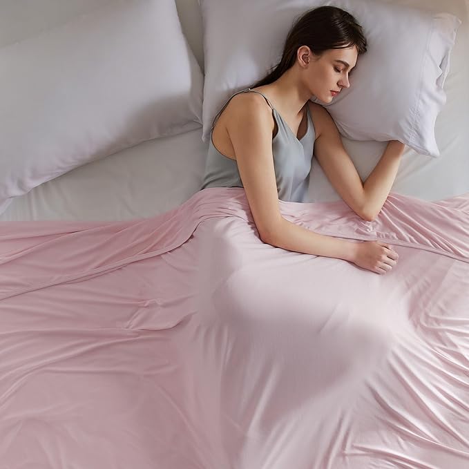 Bedsure Pink Cooling Blanket Full Size for Hot Sleepers - Summer Blanket Full Size Cold Bed Cool Arc-Chill Thin Ice Cooled Bedding with Rayon Derived from Bamboo Night Sweats Hot Flashes, 80x90