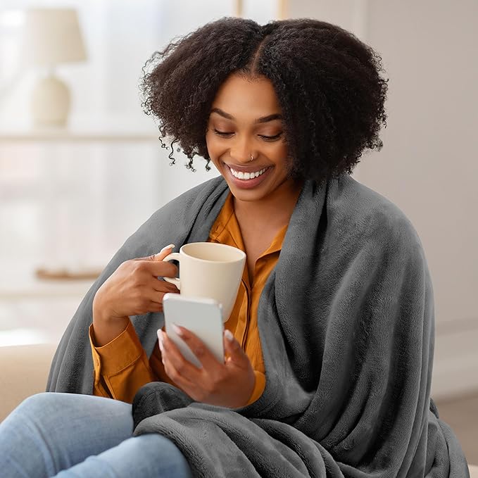Utopia Bedding Fleece Blanket Full Size Grey (90x84 Inches) Ultra Soft Warm Lightweight Microfiber Breathable Anti-Static Cozy Winter Bed Blanket, All-Season Home Decor Gift for Men & Women