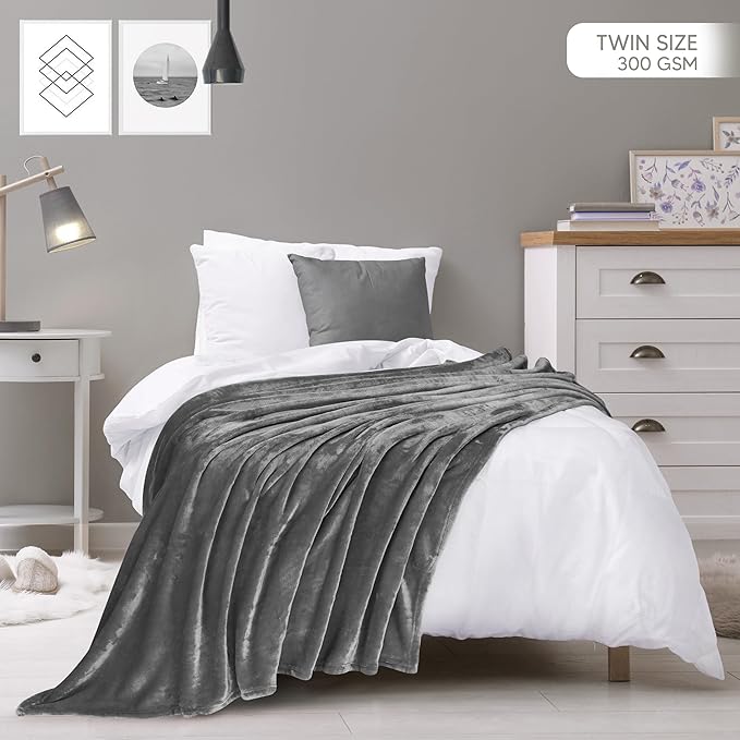 Utopia Bedding Fleece Blanket Twin Size Grey (60x80 Inches) Ultra Soft Warm Lightweight Microfiber Breathable Anti-Static Cozy Winter Bed Blanket, All-Season Home Decor Gift for Men & Women