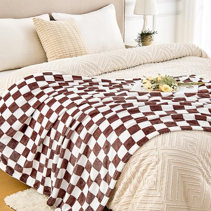 Brown Checkered Blanket, Ultra Soft Cozy Flannel - Checkered Grid Print Throws for Bed Sofa Couch, Luxury Throw Blanket for All Seasons, 50x60 Inch, Brown