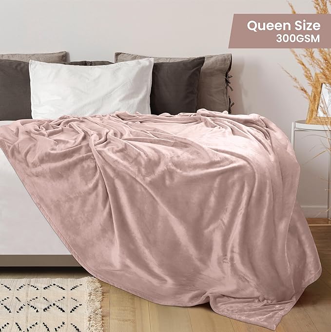 Utopia Bedding Fleece Blanket Queen Size Rose Pink 300GSM Luxury Anti-Static Fuzzy Soft Microfiber Bed Blanket (90x90 Inch)