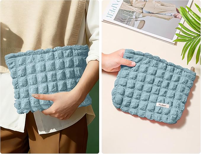 Makeup Bag, Bubble Cloud Travel Cosmetic Bag Organizer, Large Capacity Toiletry Make Up Bags with Zipper for Women and Girls, Blue
