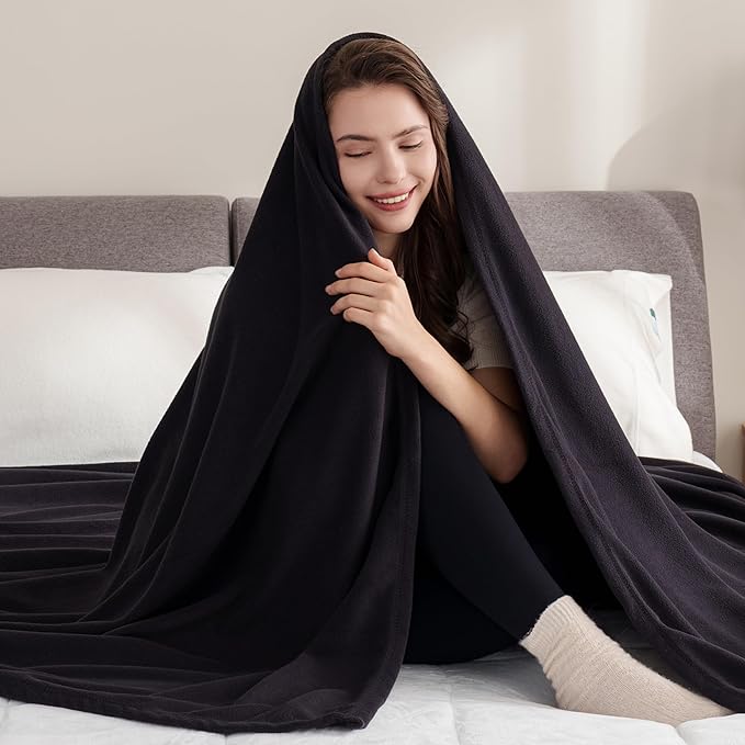 Berkshire Blanket Microfleece Queen Size Bed Blanket Black,Lightweight Soft Breathable Plush Micro Fleece Blanket for Bed Couch Sofa,90x90 Inches