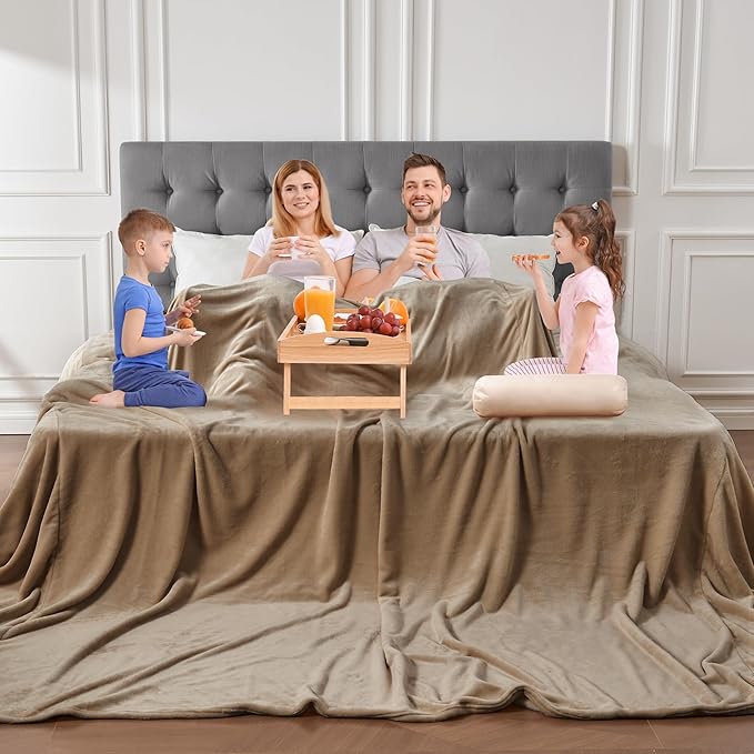 Big Oversized Soft Blanket, Giant Fleece Companion 120x120, California King Warm Blanket for Whole Family, Bed, Sofa, Couch, Travel, Camping 120x120 Brown