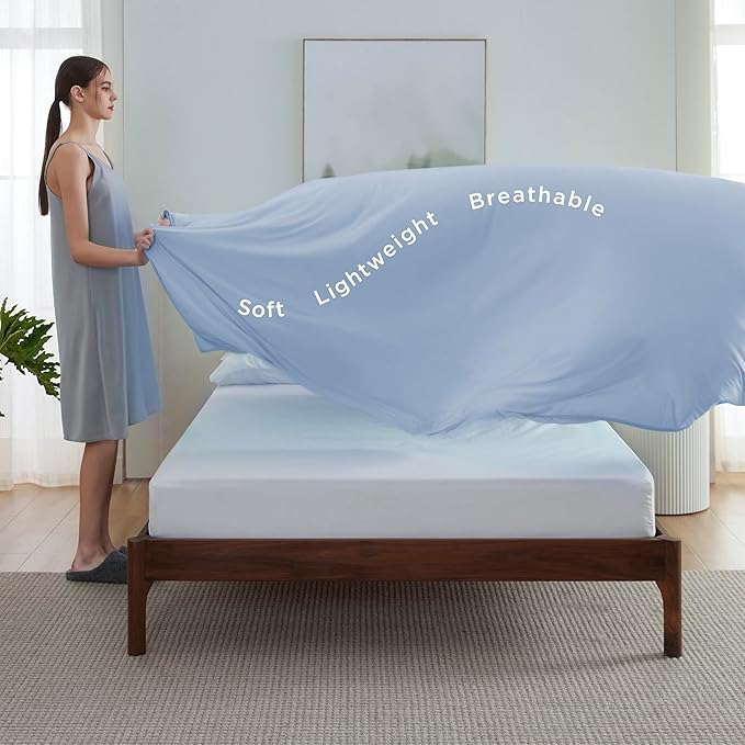 Bedsure Light Blue Cooling Blanket Twin XL for Hot Sleepers - Summer Cold Blanket with Rayon Derived from Bamboo for Twin Size Bed, Ice Cool Cold Lightweight Arc-Chill Thin Summer Bedding, 60x90