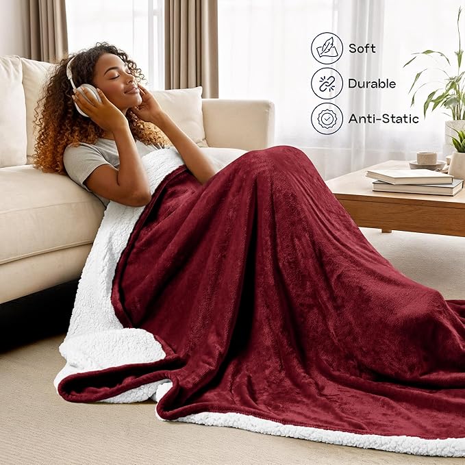 Utopia Bedding Sherpa Blanket King Size (Red, 90x102 Inches) - Soft Lightweight Plush Fleece Reversible Blanket for Bed, Sofa, Couch, Camping and Travel