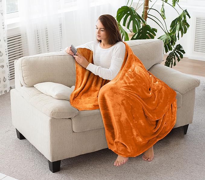 Utopia Bedding Fleece Blanket Twin Size Burnt Orange 300GSM Luxury Anti-Static Fuzzy Soft Microfiber Bed Blanket (60x80 Inch)