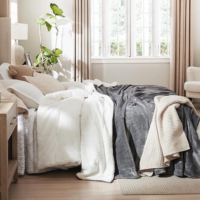 Bedsure GentleSoft Sherpa Fleece King Blankets for Bed, Non-Heated, Thick and Warm Throw for Women and Men, Soft Fuzzy Plush King Blanket for Winter, Grey, 108x90 Inches