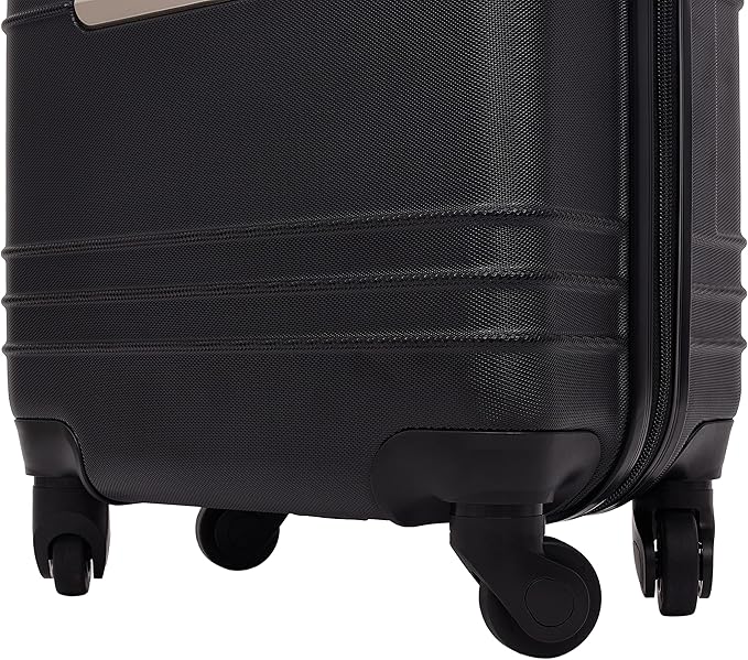 Travelers Club 22" Richmond Spinner Carry-On Luggage, Black