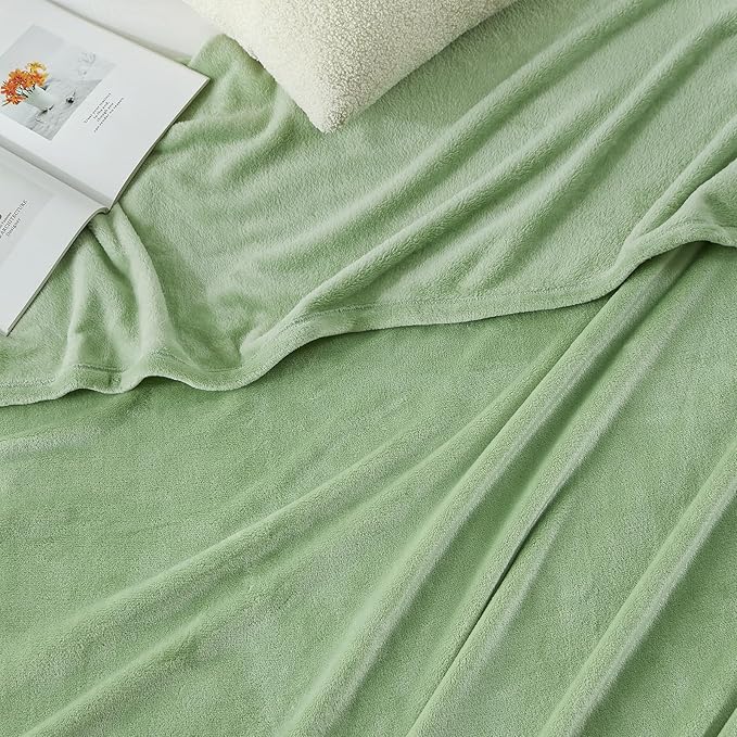 Hansleep Fleece Sage Green Full Blanket, Super Soft Flannel Fuzzy Plush Cozy Blanket for All Seasons, Sage Green, Full 84x90 Inches