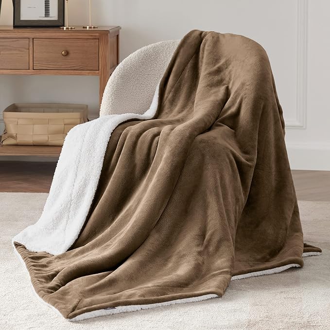 Bedsure GentleSoft Sherpa Fleece Throw Blanket for Couch, Non-Heated, Thick and Warm Throw for Women and Men, Soft Fuzzy Plush Weight Kids Blanket for Winter, Camel, 50x60 Inches