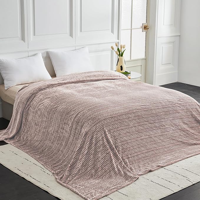 Soft Cozy 120x138 Inches Seamless Oversized King Fleece Blanket, 3D Jacquard Decorative Giant 10'x11.5' California King Blanket Extra Large for Bed, Sofa, Couch, Travel, Taupe Chain