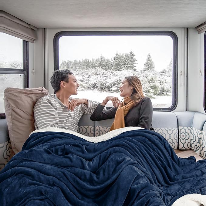 Utopia Bedding Sherpa Blanket Twin Size (Navy, 60x80 Inches) - Soft Lightweight Plush Fleece Reversible Winter Blanket for Bed, Sofa, Couch, Camping and Travel