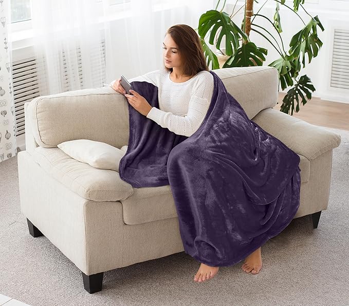 Utopia Bedding Fleece Blanket Throw Size Purple 300GSM Luxury Anti-Static Fuzzy Soft Microfiber Blanket for Couch, Sofa and Bed (50x60 Inch)